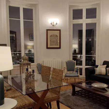 Appartement F3 au balcon de la Place du Martroi Orléans Extérieur photo